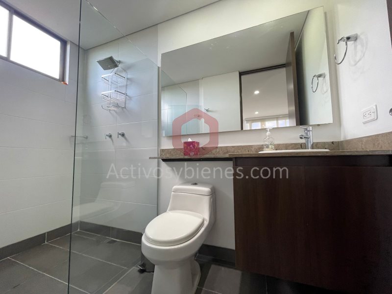 Apartamento en arriendo en Llano Grande, Medellín · foto 17 de 18
