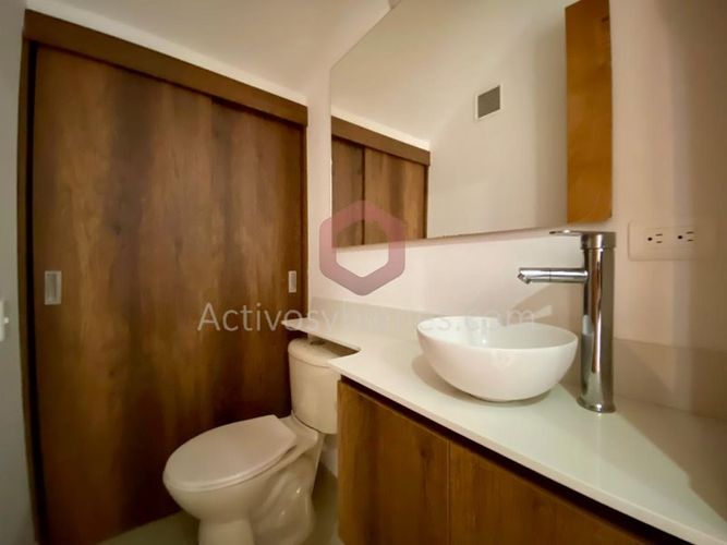 Casa de 4 alcobas en venta en San Nicolas, La Ceja, 160 m² · foto 7 de 23