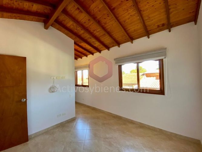 Casa de 4 alcobas en venta en San Nicolas, La Ceja, 160 m² · foto 16 de 23