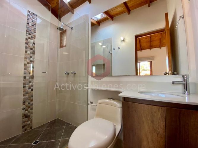 Casa de 4 alcobas en venta en San Nicolas, La Ceja, 160 m² · foto 18 de 23