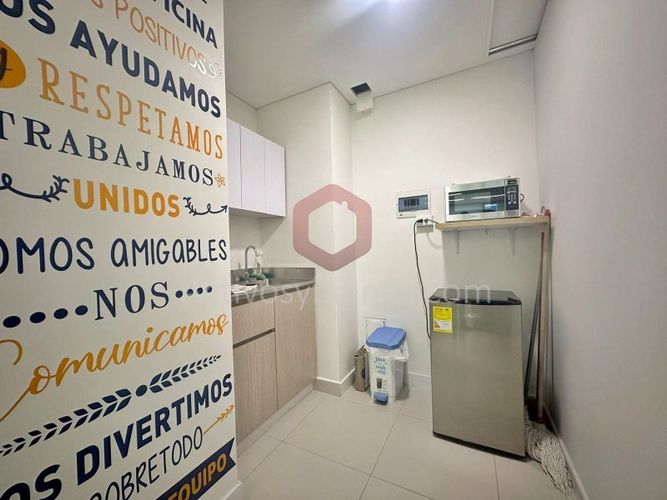 Oficina en venta en Mayorca, Sabaneta, 38 m² · foto 4 de 10