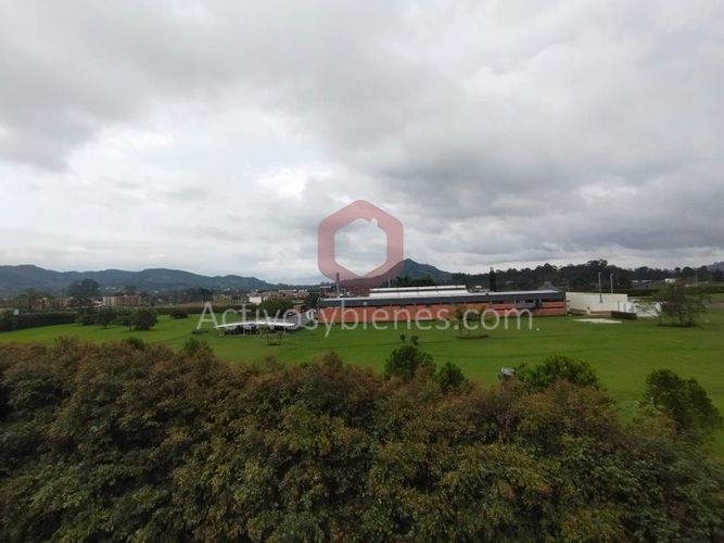 Apartamento de 2 alcobas en venta en El Tambo, La Ceja, 61 m² · foto 24 de 24