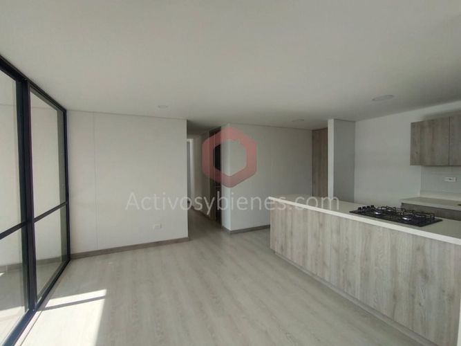 Apartamento de 3 alcobas en venta en Rionegro, 86 m² · foto 6 de 24