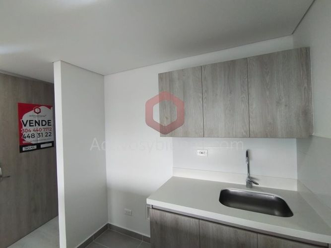Apartamento de 3 alcobas en venta en Rionegro, 86 m² · foto 8 de 24
