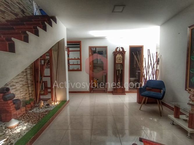 Apartamento de 4 alcobas en venta en El Carmen De Viboral, El Carmen de Viboral, 192 m² · foto 2 de 20