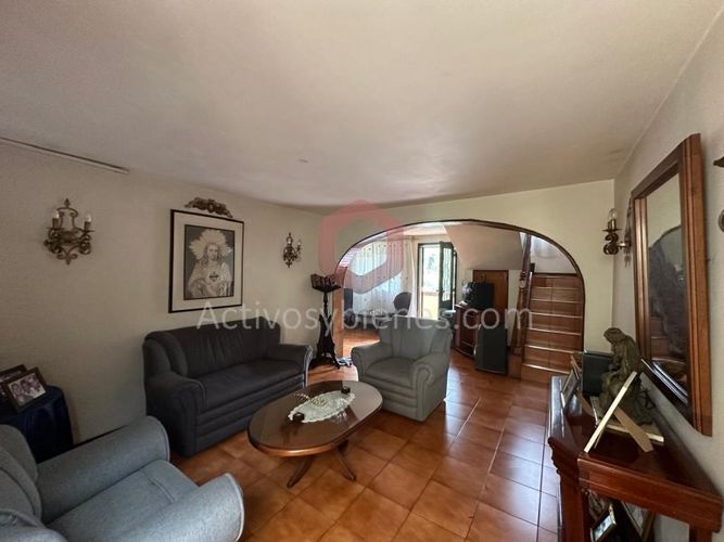 Apartamento de 5 alcobas en venta en La Gloria, Medellín, 200 m² · foto 4 de 24
