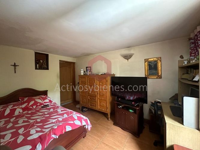 Apartamento de 5 alcobas en venta en La Gloria, Medellín, 200 m² · foto 14 de 24