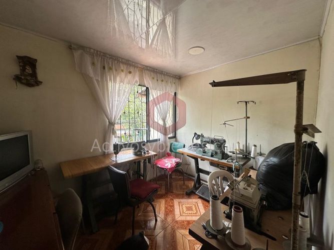 Apartamento de 5 alcobas en venta en La Gloria, Medellín, 200 m² · foto 16 de 24