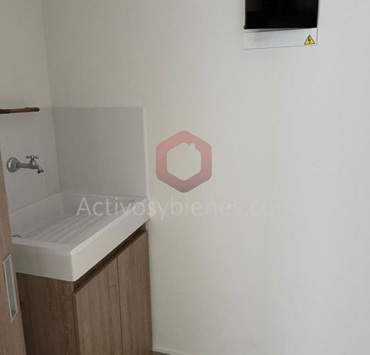Apartamento de 2 alcobas en arriendo en Vía Las Palmas, Medellín, 75 m² · foto 15 de 16