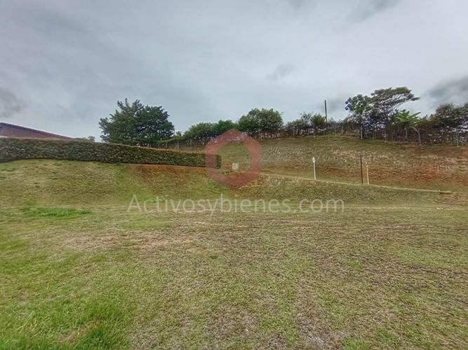 Lote en venta en El Tambo, El Carmen de Viboral, 2582 m² · foto 5 de 15