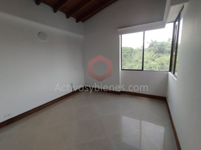 Apartamento de 3 alcobas en arriendo en La Abadia, Sabaneta, 103 m² · foto 12 de 19