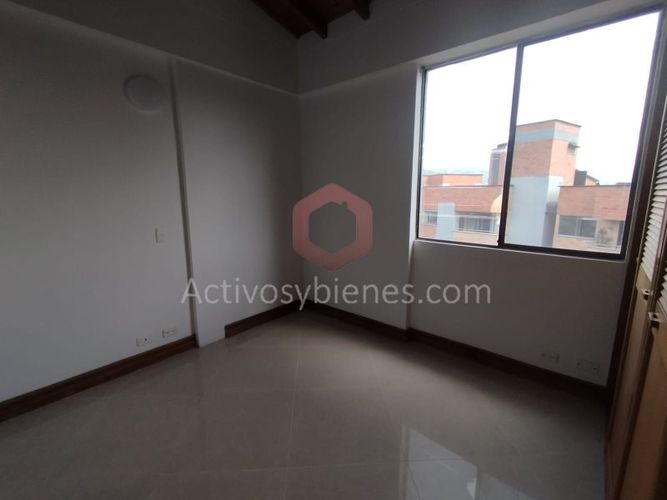 Apartamento de 3 alcobas en arriendo en La Abadia, Sabaneta, 103 m² · foto 17 de 19