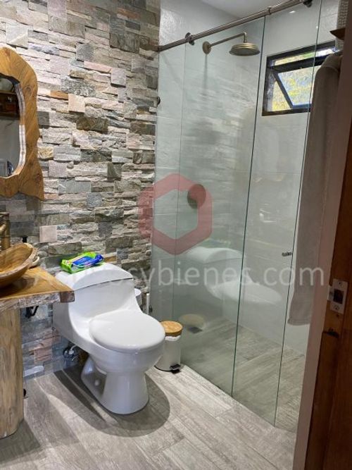 Finca en venta en San Felix, Bello, 1600 m² · foto 18 de 19