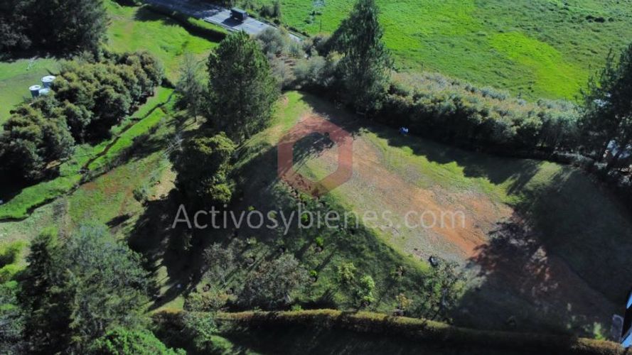 Lote en venta en El Carmen De Viboral, El Carmen de Viboral, 4052 m² · foto 5 de 6