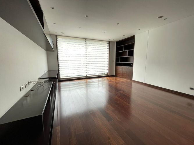 Apartamento de 4 alcobas en venta en La Cabrera, Bogotá, 391 m² · foto 11 de 23