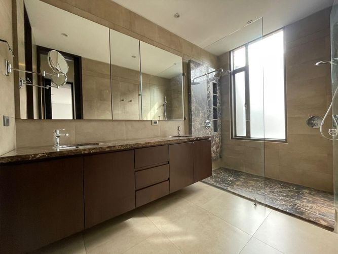 Apartamento de 4 alcobas en venta en La Cabrera, Bogotá, 391 m² · foto 15 de 23
