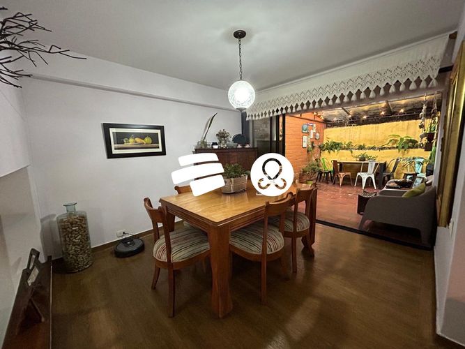 Casa de 3 alcobas en venta en Zona Centro, Envigado, 186 m² · foto 12 de 18