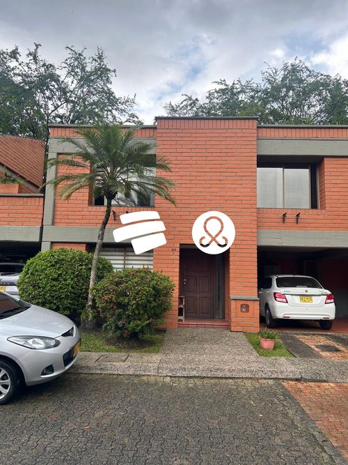 Casa de 3 alcobas en venta en Zona Centro, Envigado, 186 m² · foto 17 de 18