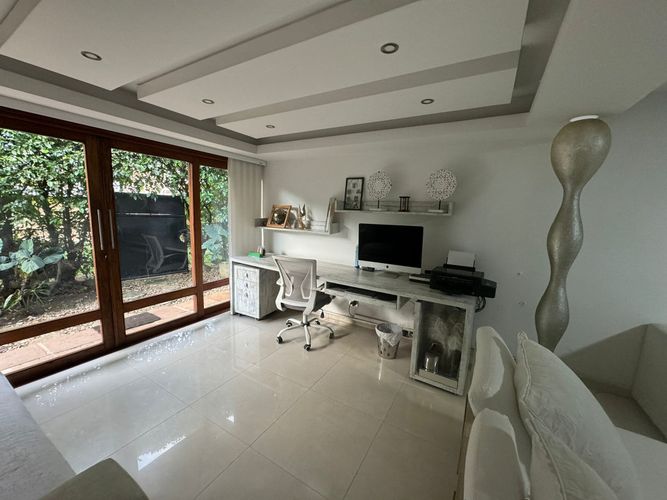 Casa de 6 alcobas en venta en Pance, Cali, 457 m² · foto 4 de 24