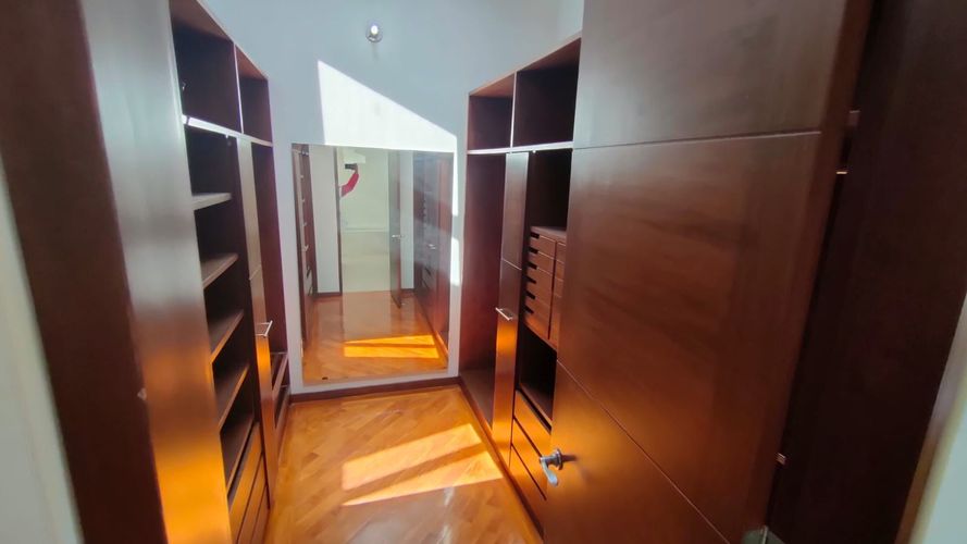 Casa de 4 alcobas en venta en San Jose De Bavaria, Bogotá, 550 m² · foto 7 de 19