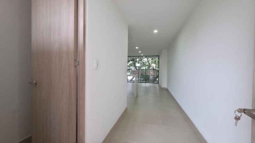 Apartamento de 3 alcobas en venta en Cuarto De Legua - Guadalupe, Cali, 138 m² · foto 2 de 24
