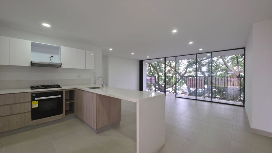 Apartamento de 3 alcobas en venta en Cuarto De Legua - Guadalupe, Cali, 138 m² · foto 3 de 24