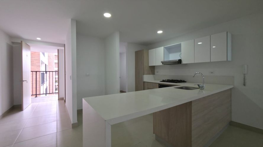 Apartamento de 3 alcobas en venta en Cuarto De Legua - Guadalupe, Cali, 138 m² · foto 5 de 24