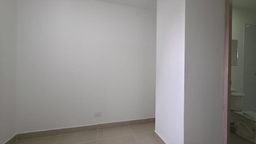 Apartamento de 3 alcobas en venta en Cuarto De Legua - Guadalupe, Cali, 138 m² · foto 23 de 24