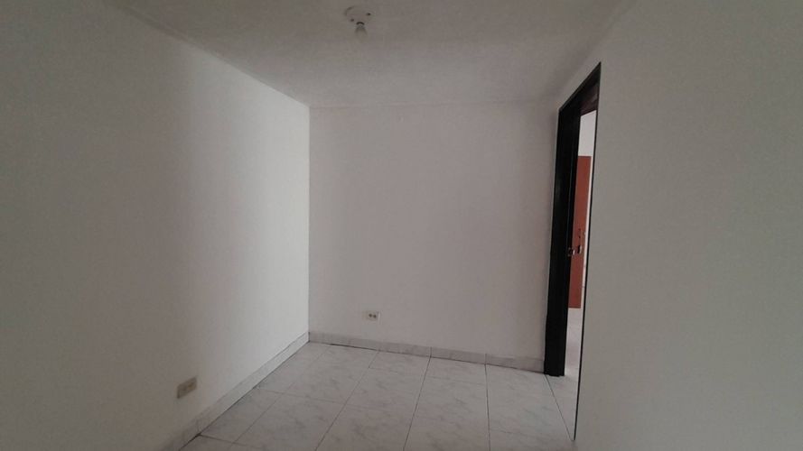 Apartamento de 6 alcobas en venta en La Flora, Cali, 308 m² · foto 11 de 24