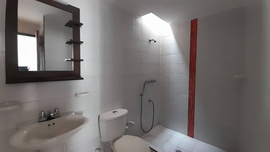 Apartamento de 6 alcobas en venta en La Flora, Cali, 308 m² · foto 20 de 24