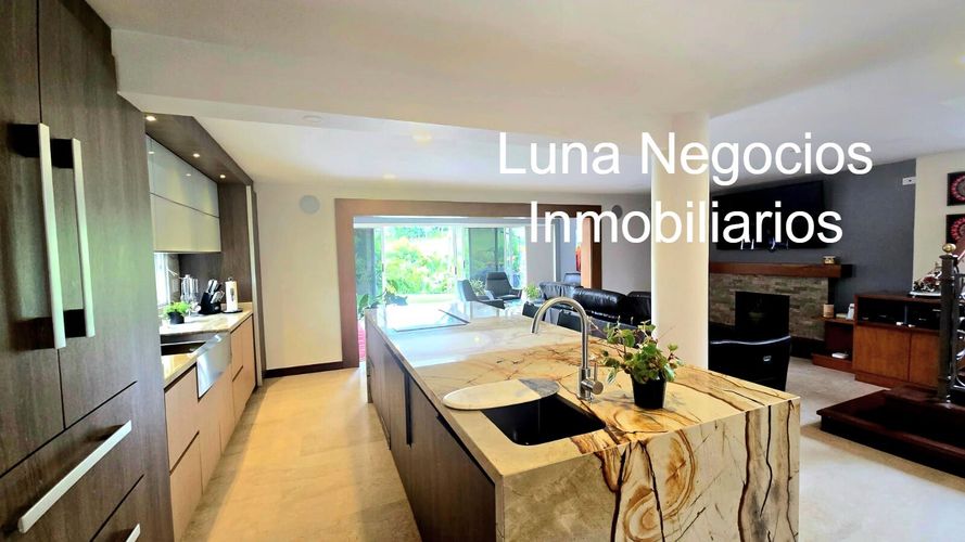 Casa de 4 alcobas en venta en Ruitoque Condominio, Floridablanca, 240 m² · foto 8 de 24