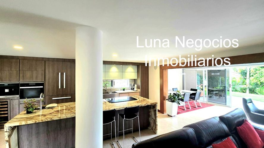 Casa de 4 alcobas en venta en Ruitoque Condominio, Floridablanca, 240 m² · foto 10 de 24