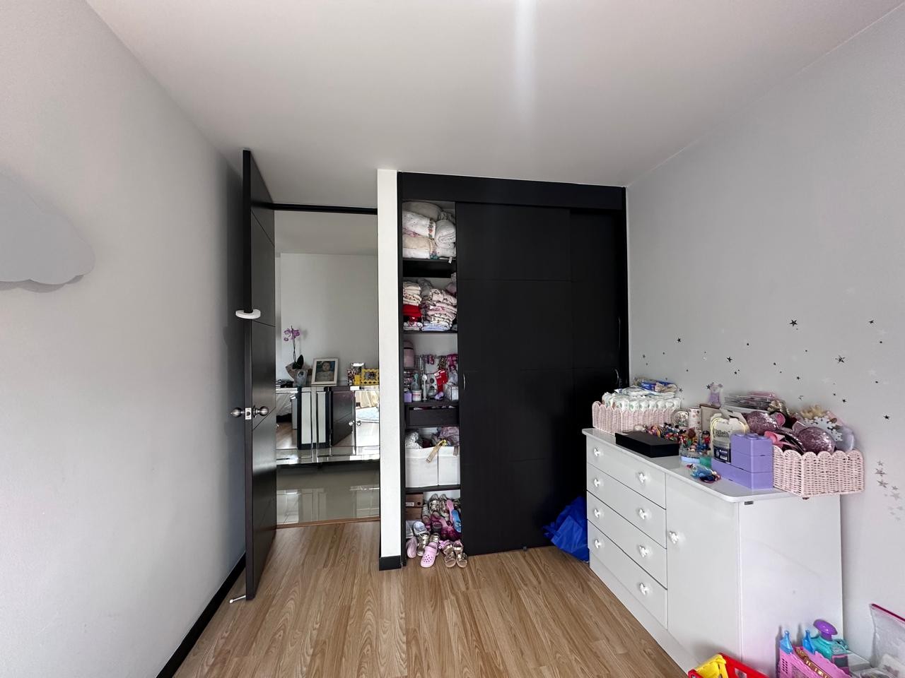 Apartamento en arriendo en El Poblado, Medellín · foto 13 de 16