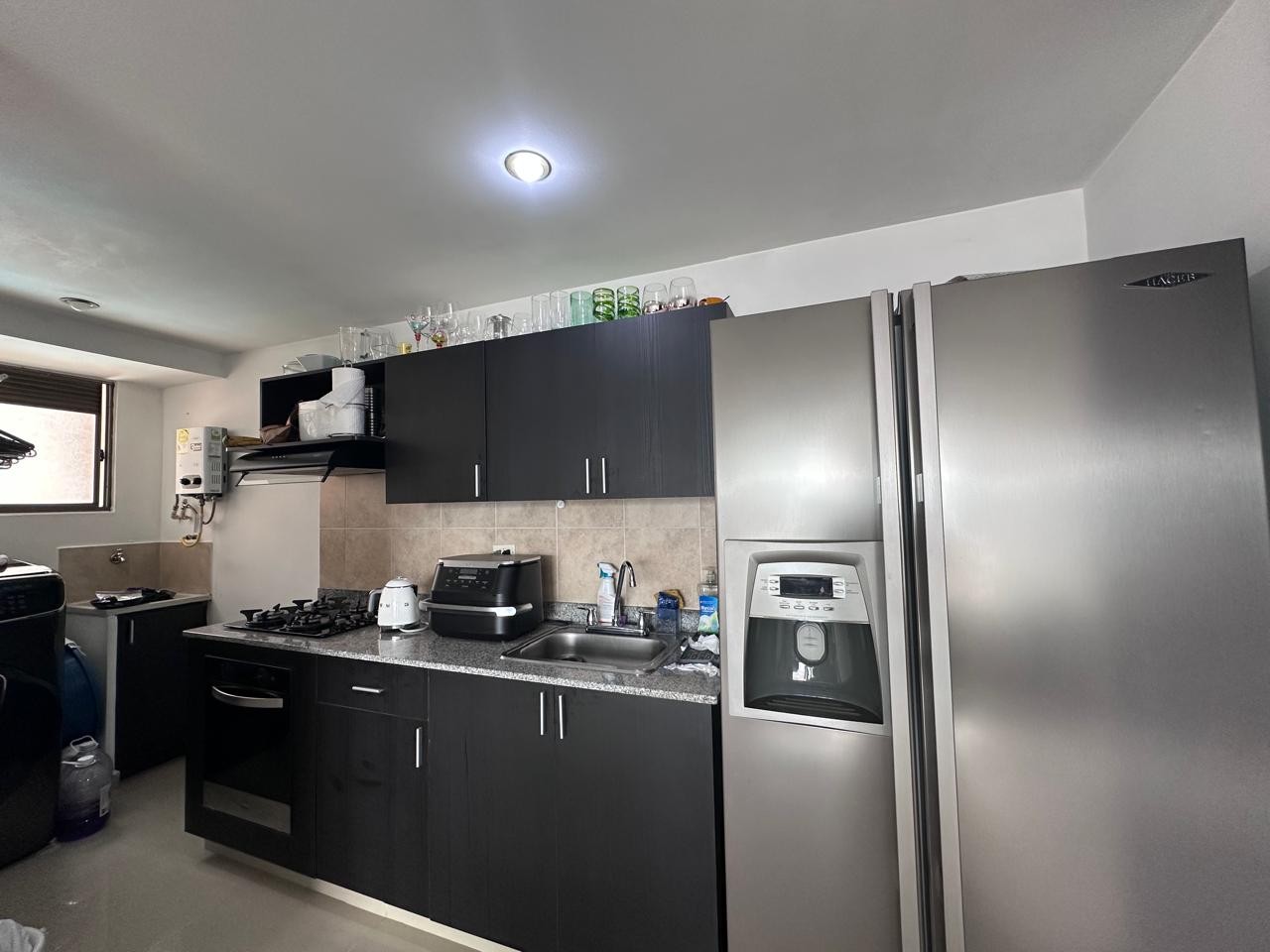 Apartamento en arriendo en El Poblado, Medellín · foto 5 de 16