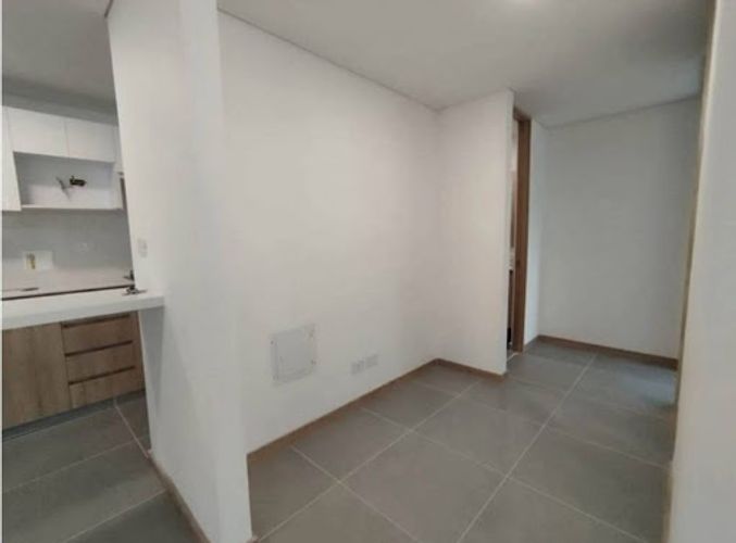 Apartamento de 2 alcobas en venta en Las Lomitas, Sabaneta, 67 m² · foto 7 de 10