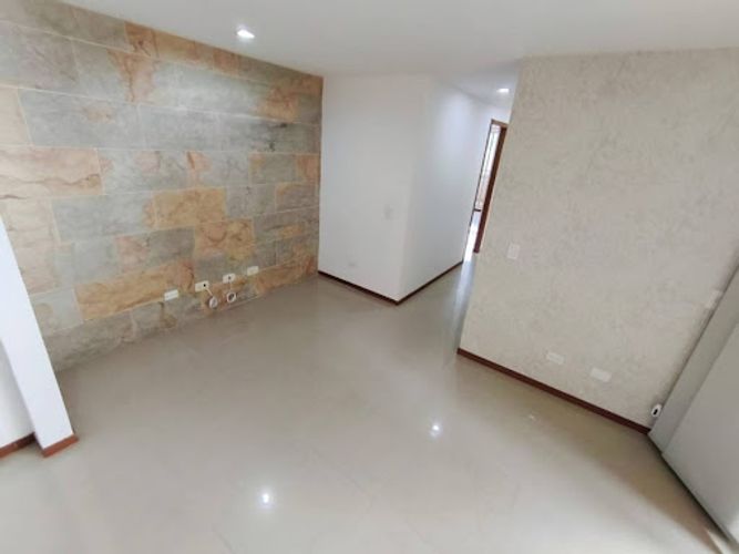 Apartamento de 3 alcobas en venta en Las Lomitas, Sabaneta, 111 m² · foto 15 de 23