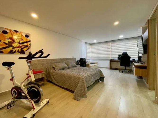 Apartamento de 4 alcobas en venta en Tres Esquinas, Sabaneta, 696 m² · foto 11 de 24