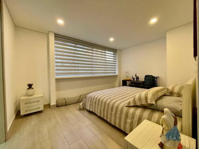 Apartamento de 4 alcobas en venta en Tres Esquinas, Sabaneta, 696 m² · foto 13 de 24