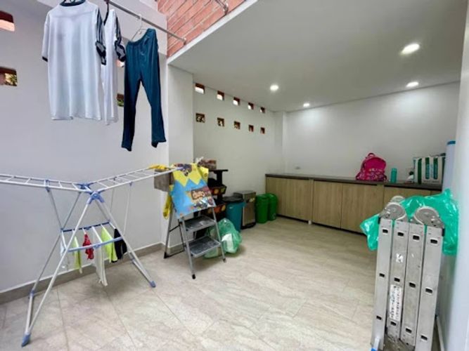 Apartamento de 4 alcobas en venta en Tres Esquinas, Sabaneta, 696 m² · foto 23 de 24