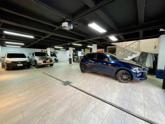 Apartamento de 4 alcobas en venta en Tres Esquinas, Sabaneta, 696 m² · foto 24 de 24