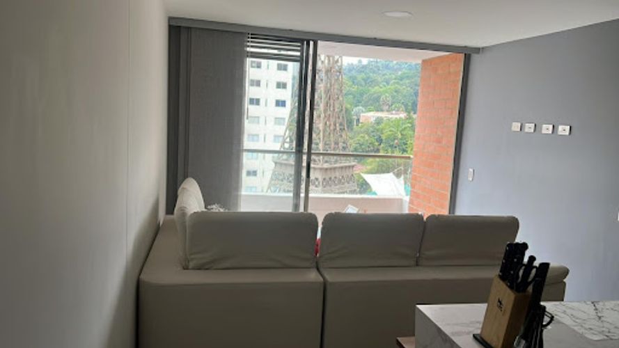 Apartamento de 3 alcobas en venta en Las Lomitas, Sabaneta, 77 m² · foto 16 de 22