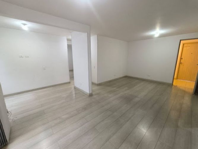Apartamento de 2 alcobas en venta en Pan De Azucar, Sabaneta, 67 m² · foto 9 de 16