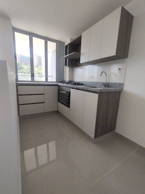 Apartamento de 2 alcobas en venta en La Doctora, Sabaneta, 85 m² · foto 3 de 22