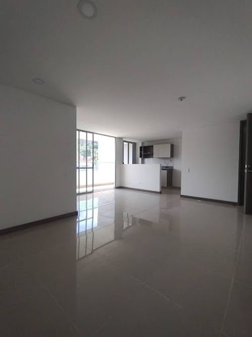 Apartamento de 2 alcobas en venta en La Doctora, Sabaneta, 85 m² · foto 5 de 22