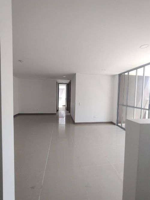 Apartamento de 2 alcobas en venta en La Doctora, Sabaneta, 85 m² · foto 8 de 22