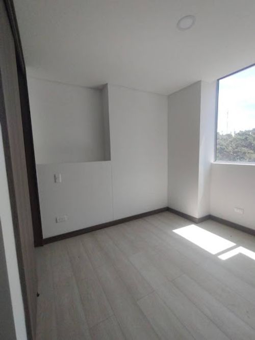 Apartamento de 2 alcobas en venta en La Doctora, Sabaneta, 85 m² · foto 9 de 22