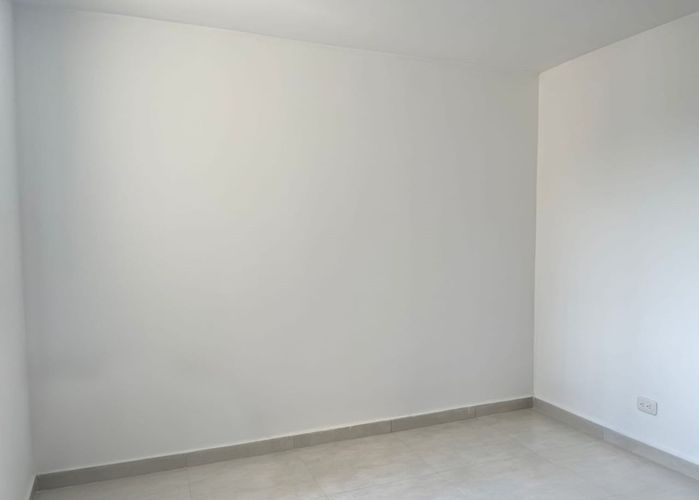 Apartamento de 2 alcobas en venta en Tres Esquinas, Sabaneta, 60 m² · foto 13 de 19