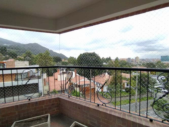 Apartamento de 3 alcobas en venta en Santa Barbara, Bogotá, 276 m² · foto 15 de 24