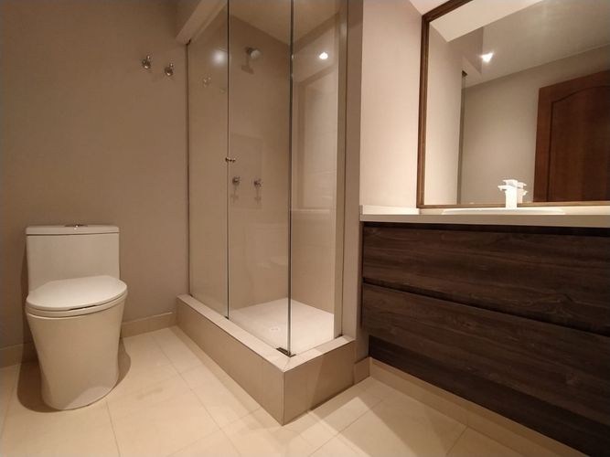 Apartamento de 3 alcobas en venta en Santa Barbara, Bogotá, 276 m² · foto 22 de 24