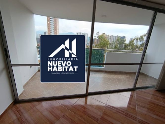 Apartamento de 3 alcobas en venta en Tres Esquinas, Sabaneta, 62 m² · foto 4 de 12